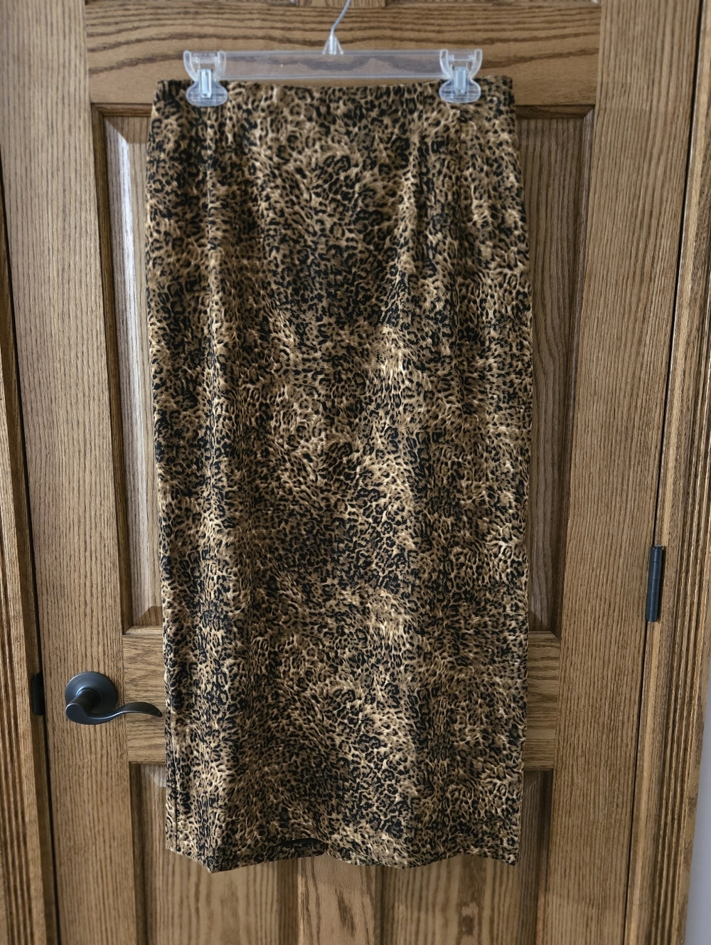 Briggs New York Leopard-Print Pencil Skirt in Brown and Black